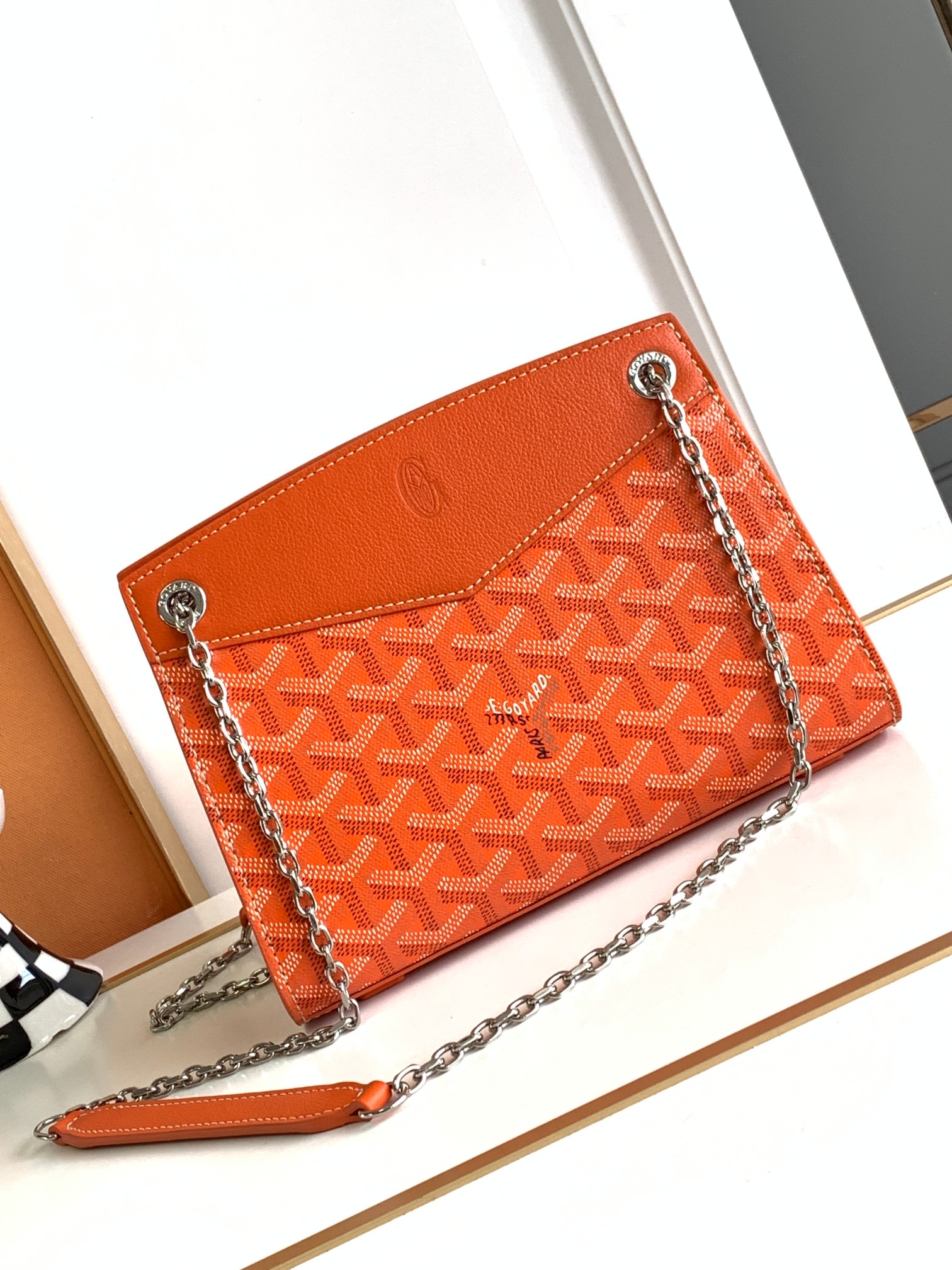 Rouette Structure Mini Shoulder Bag In Orange